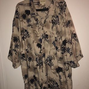 Vintage oversized hawaiian button up shirt
